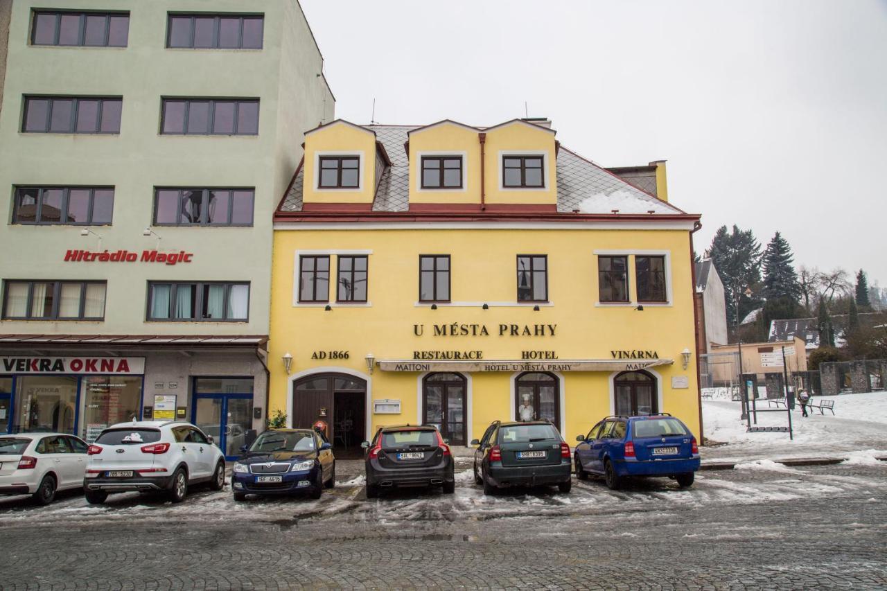 Hotel U Mesta Prahy Náchod Eksteriør bilde
